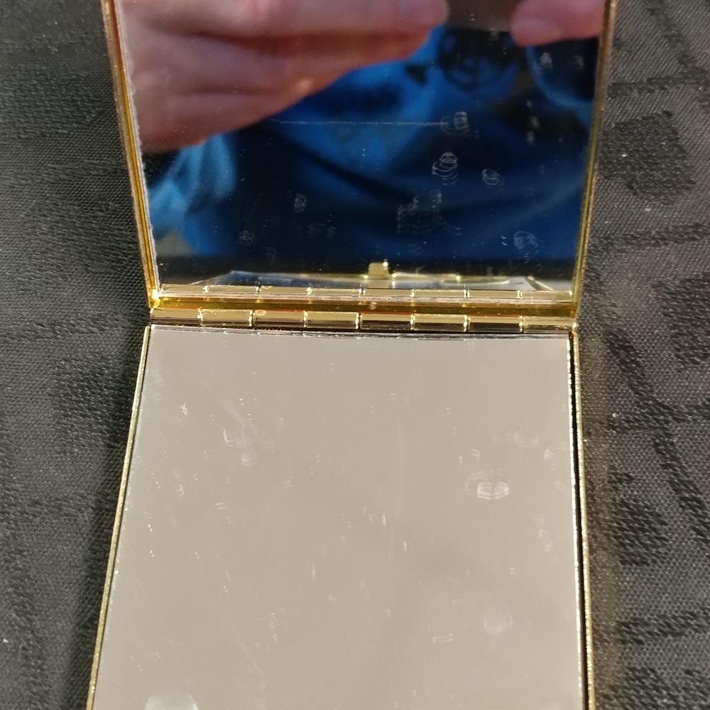 Compact, mirror - Picture 2 of 2